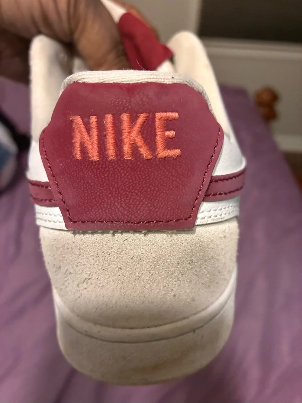 Nike Low-Top Sneaker in White and Mauve